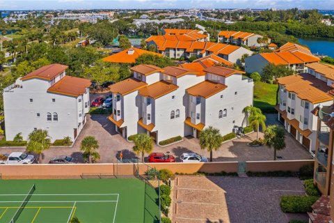 Touwnhouse à vendre à Tierra Verde, Floride: 3 chambres, 195.09 m2 № 2412736 - photo 26