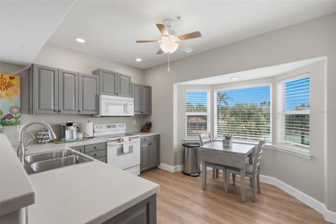 Touwnhouse à vendre à Tierra Verde, Floride: 3 chambres, 195.09 m2 № 2412736 - photo 6