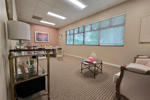 Propiedad comercial en venta en Oldsmar, Florida, 1606.37 m2 № 1760196 - foto 21