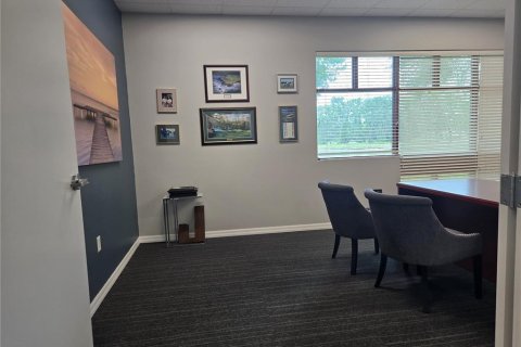 Propiedad comercial en venta en Oldsmar, Florida, 1606.37 m2 № 1760196 - foto 23