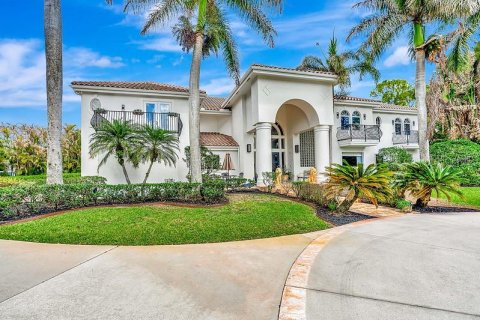 House in Jupiter, Florida 5 bedrooms, 524.43 sq.m. № 2229294 - photo 7