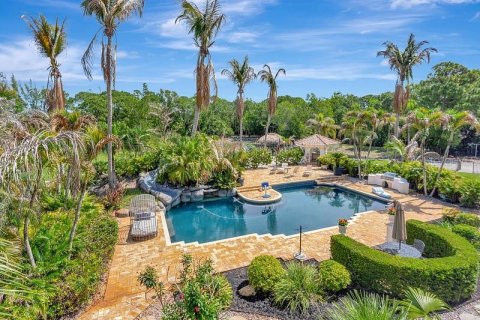 House in Jupiter, Florida 5 bedrooms, 524.43 sq.m. № 2229294 - photo 29