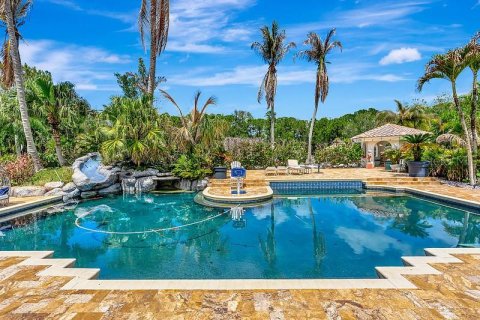 House in Jupiter, Florida 5 bedrooms, 524.43 sq.m. № 2229294 - photo 22
