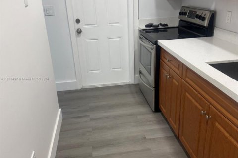 Adosado en alquiler en Lauderhill, Florida, 2 dormitorios, 94.76 m2 № 1729741 - foto 7