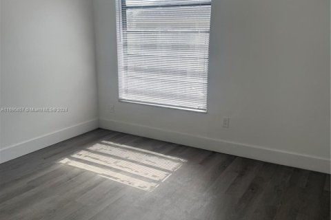 Adosado en alquiler en Lauderhill, Florida, 2 dormitorios, 94.76 m2 № 1729741 - foto 12