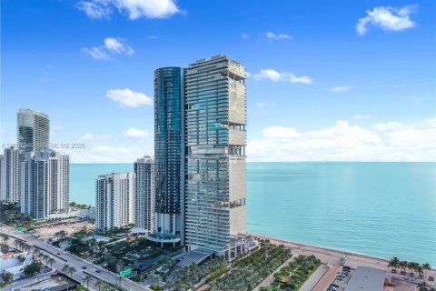 Condo à Sunny Isles Beach, Floride, 4 chambres № 2429835