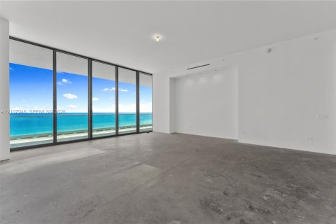 Copropriété à vendre à Sunny Isles Beach, Floride: 4 chambres, 302.12 m2 № 2429835 - photo 11