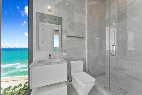 Copropriété à vendre à Sunny Isles Beach, Floride: 4 chambres, 302.12 m2 № 2429835 - photo 24
