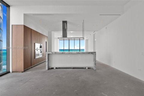Copropriété à vendre à Sunny Isles Beach, Floride: 4 chambres, 302.12 m2 № 2429835 - photo 7