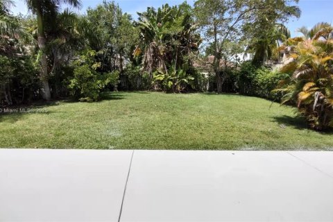 House in Weston, Florida 4 bedrooms, 182.37 sq.m. № 1730758 - photo 26