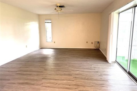 Copropriété à vendre à Sarasota, Floride: 2 chambres, 105.07 m2 № 1903202 - photo 5