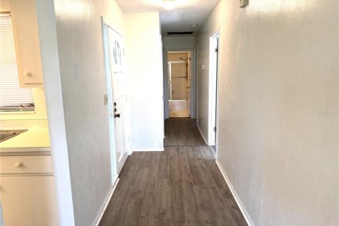 Copropriété à vendre à Sarasota, Floride: 2 chambres, 105.07 m2 № 1903202 - photo 9