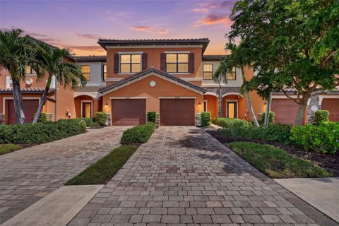Touwnhouse à Venice, Floride 3 chambres, 174.56 m2 № 2364634
