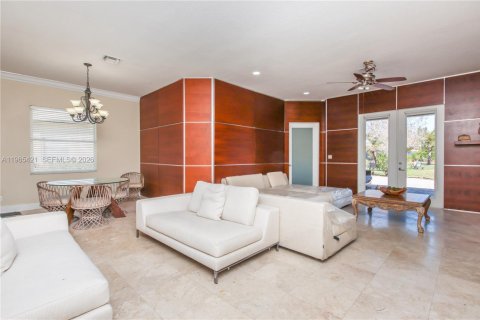 Купить виллу или дом в Уэстон, Флорида 3 спальни, 175.4м2, № 2027012 - фото 9