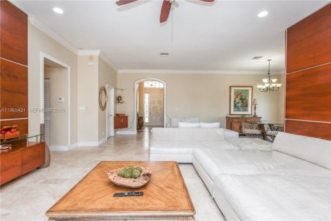 Купить виллу или дом в Уэстон, Флорида 3 спальни, 175.4м2, № 2027012 - фото 7