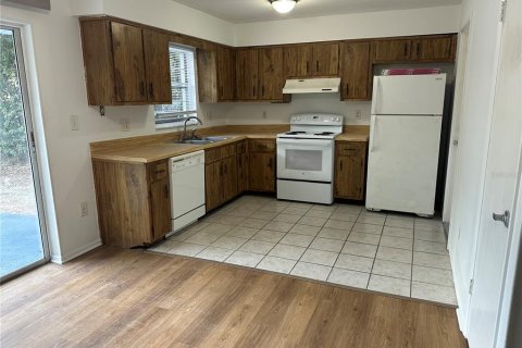 House in Gainesville, Florida 3 bedrooms, 123.56 sq.m. № 2112910 - photo 11
