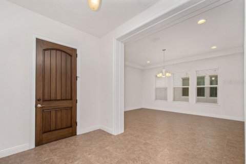 House in Windermere, Florida 6 bedrooms, 464.42 sq.m. № 2151691 - photo 2