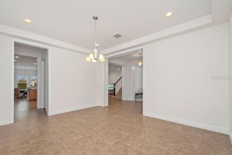House in Windermere, Florida 6 bedrooms, 464.42 sq.m. № 2151691 - photo 3
