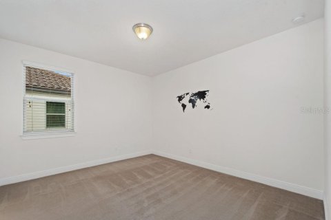 House in Windermere, Florida 6 bedrooms, 464.42 sq.m. № 2151691 - photo 22