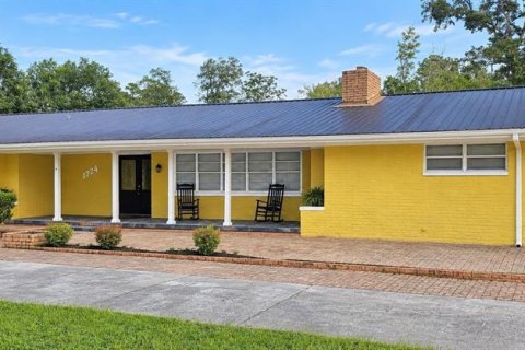 Commercial property in Jacksonville, Florida 4 bedrooms, 199.93 sq.m. № 2393972 - photo 2