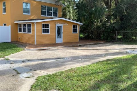 Commercial property in Jacksonville, Florida 4 bedrooms, 199.93 sq.m. № 2393972 - photo 4