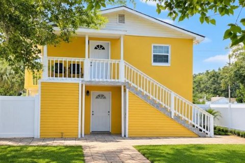 Commercial property in Jacksonville, Florida 4 bedrooms, 199.93 sq.m. № 2393972 - photo 5