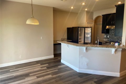 House in Groveland, Florida 4 bedrooms, 196.95 sq.m. № 1869857 - photo 6
