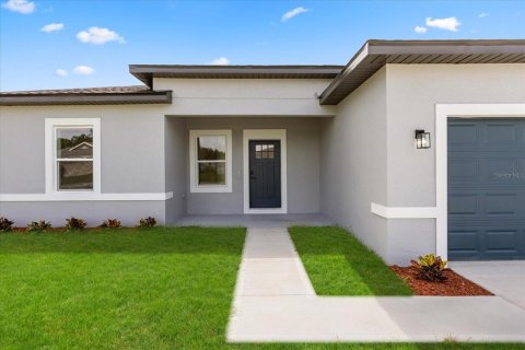 House in Ocala, Florida 4 bedrooms, 173.26 sq.m. № 1780247 - photo 2