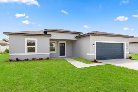 House in Ocala, Florida 4 bedrooms, 173.26 sq.m. № 1780247 - photo 3