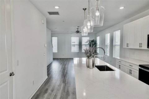 Townhouse in Orlando, Florida 3 bedrooms, 208.84 sq.m. № 1893726 - photo 9