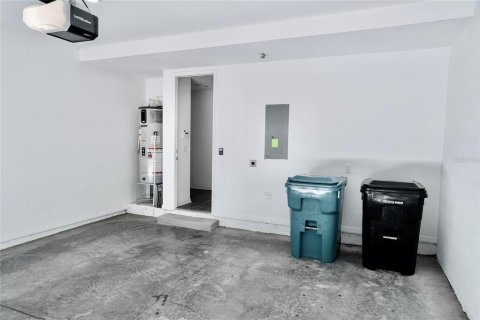 Townhouse in Orlando, Florida 3 bedrooms, 208.84 sq.m. № 1893726 - photo 21