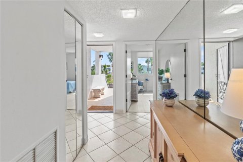 Condominio en alquiler en Longboat Key, Florida, 2 dormitorios, 142.23 m2 № 1834925 - foto 6