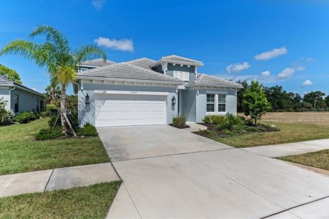 Casa en venta en Sarasota, Florida, 4 dormitorios, 281.31 m2 № 2102009 - foto 2