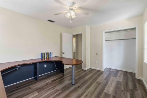 House in Sarasota, Florida 3 bedrooms, 158.68 sq.m. № 2196461 - photo 30