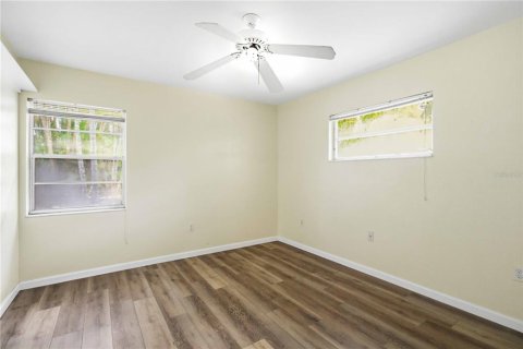 House in Sarasota, Florida 3 bedrooms, 158.68 sq.m. № 2196461 - photo 25