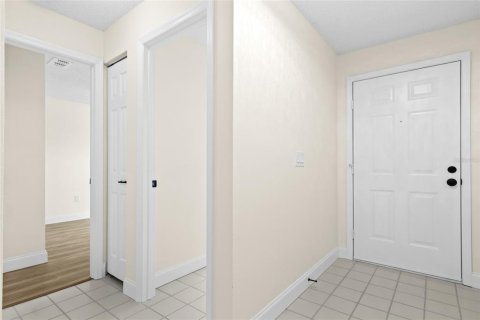 House in Sarasota, Florida 2 bedrooms, 96.25 sq.m. № 1803379 - photo 6
