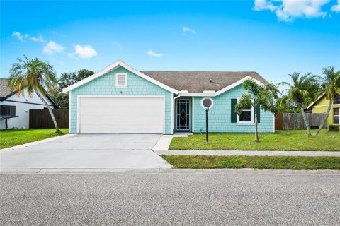 House in Sarasota, Florida 2 bedrooms, 96.25 sq.m. № 1803379 - photo 1