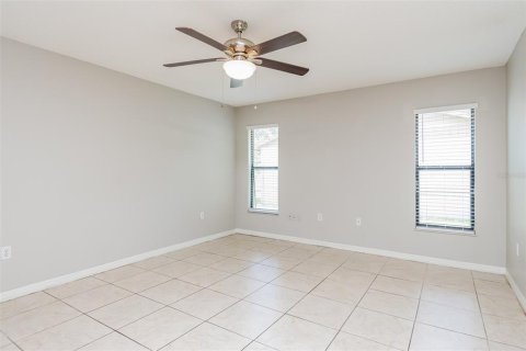Villa ou maison à louer à Kissimmee, Floride: 4 chambres, 177.91 m2 № 2416391 - photo 7