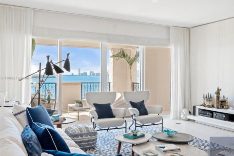 Condominio en alquiler en Miami Beach, Florida, 3 dormitorios, 255.48 m2 № 2012719 - foto 6