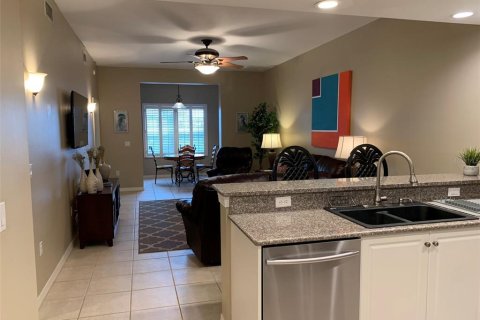 House in Bradenton, Florida 2 bedrooms, 112.88 sq.m. № 1788017 - photo 4