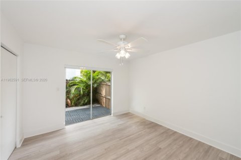 Copropriété à louer à Key Biscayne, Floride: 1 chambre, 64.85 m2 № 2027955 - photo 12