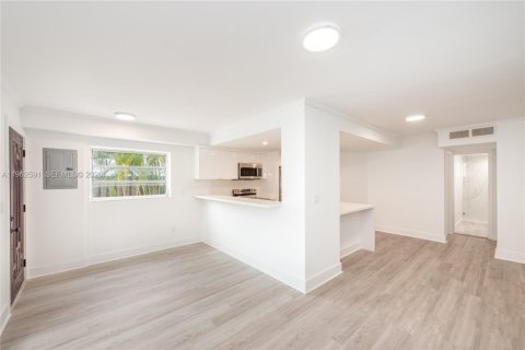 Copropriété à louer à Key Biscayne, Floride: 1 chambre, 64.85 m2 № 2027955 - photo 2