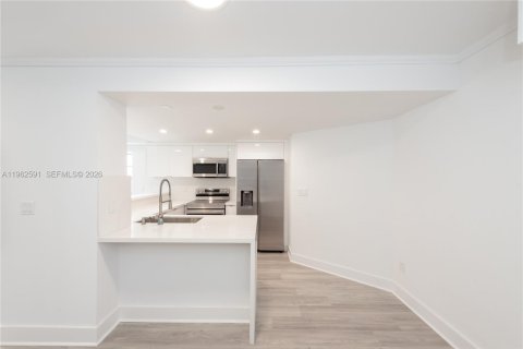 Copropriété à louer à Key Biscayne, Floride: 1 chambre, 64.85 m2 № 2027955 - photo 7