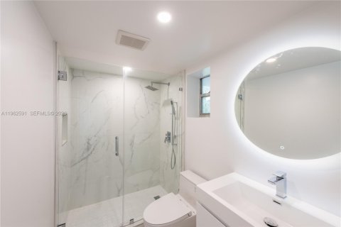 Copropriété à louer à Key Biscayne, Floride: 1 chambre, 64.85 m2 № 2027955 - photo 9