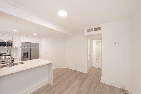 Copropriété à louer à Key Biscayne, Floride: 1 chambre, 64.85 m2 № 2027955 - photo 6