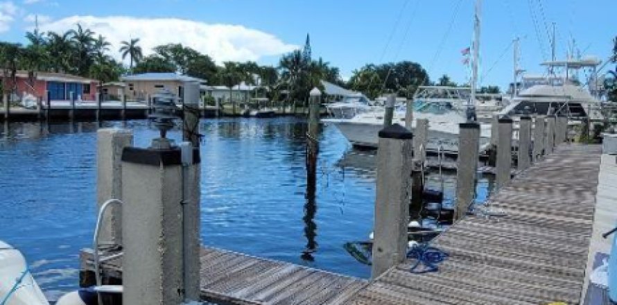 Condominio en Fort Lauderdale, Florida, 2 dormitorios  № 1096608