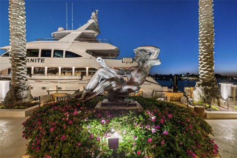 Villa ou maison à vendre à Fort Lauderdale, Floride: 6 chambres, 1300.63 m2 № 2147310 - photo 14
