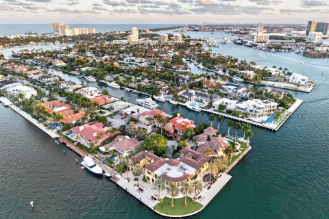 Villa ou maison à vendre à Fort Lauderdale, Floride: 6 chambres, 1300.63 m2 № 2147310 - photo 3