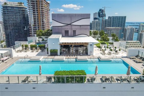 Condo in Miami, Florida, 2 bedrooms  № 1711351 - photo 16