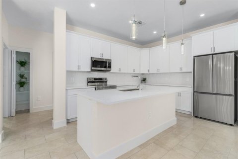 House in Rotonda, Florida 3 bedrooms, 164.16 sq.m. № 2142874 - photo 4